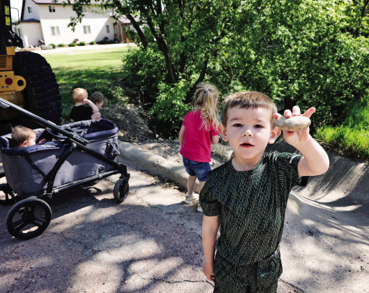 Scenes of Summer: “Kelsey’s Klubhouse” Kids Find Adventure on Daily Walk