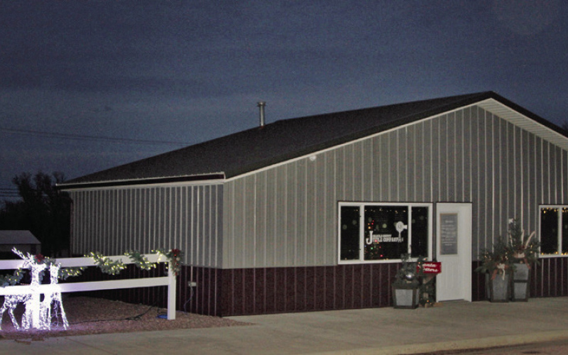 Jerauld County Title Co., Michele Tong’s decor. (PHOTO COURTESY DARRELL DENEKE)