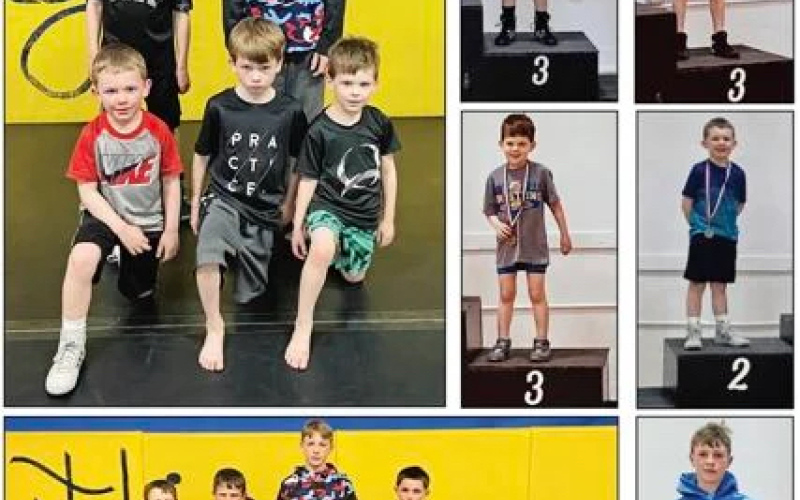 Pony Hills Celebrates Successful Season as Five Wrestlers Advance to State