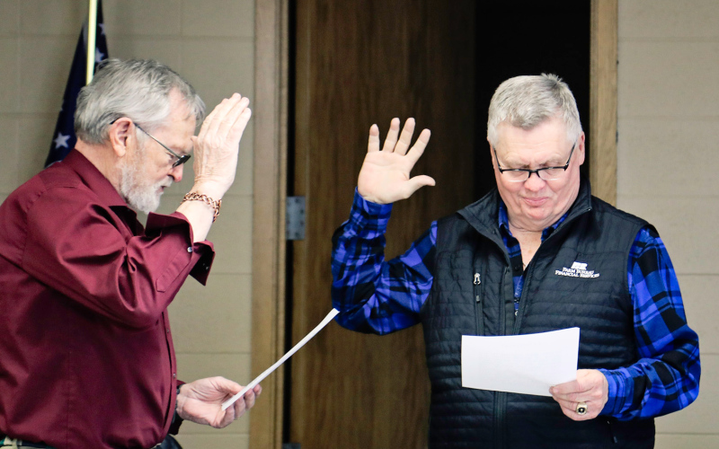 City of Wessington Springs Attorney Gary Blue swears in incumbent Brian Bergeleen for another two-year term as Mayor.