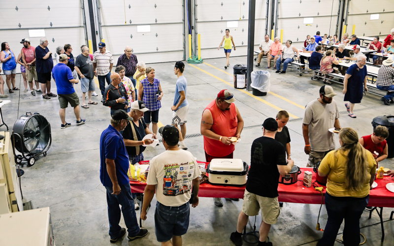 Hundreds of community members and visitors to town showed their support for the Wessington Springs Volunteer Fire Department last Friday.