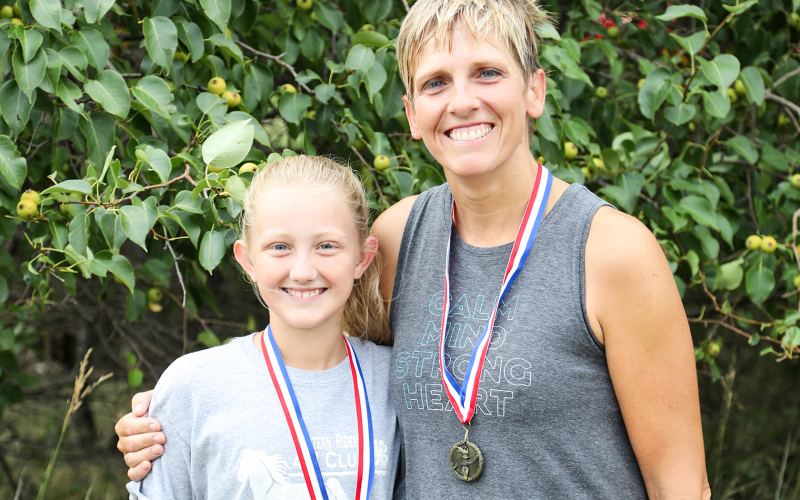 Shown above are the two 5k winners Alexis Roesler (26.34) and Amber Kolousek (26.38).