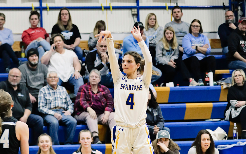 Kate Havlik had 12 points during Saturday’s basketball victory.