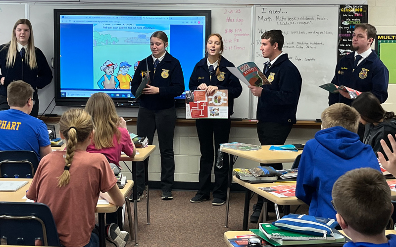 FFA students (l to r) Avery Orth, Kirstie Munsen, Caroline Witte, Ridge Roduner and Carson Hainy taught elementary school students about local agriculture and beef production.