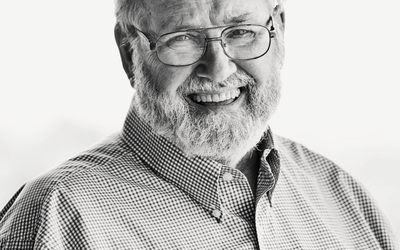 TOM DEAN, MD
