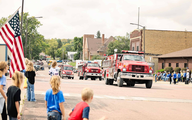 Sheer delight captivated the community as the 2023 homecoming parade rolled through the time-honored route across Wessington Springs.  Always a crowd favorite, the Wessington Springs Fire Department displays an impressive convoy.