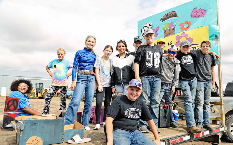 With their Scooby-Doo 60s themed float, the seventh graders were all smiles, enjoying their first year participating in the parade’s class float division.