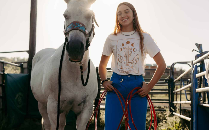 A love of rodeo and a passion for helping those who can’t help themselves prompted Wessington Springs High School senior Caroline Witte to plan a Breakaway Jackpot Sunday, November 5 at 4 p.m. in White Lake. With half of the proceeds going toward payout, the other 50% will benefit the Child Rescue Coalition.