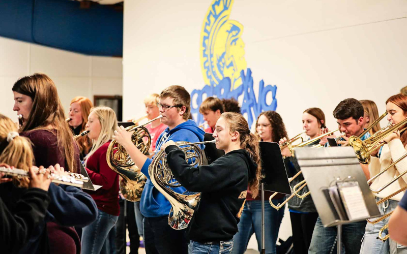 The middle school/high school band performed “Armed Forces on Parade,” a stirring medley of marches from the United States armed forces.