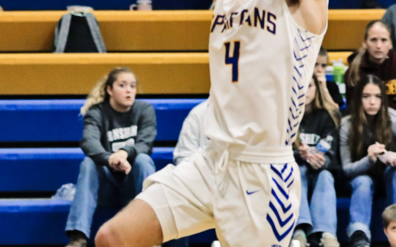 Sam Poncelow during Wessington Springs Spartans basketball action last Thursday at home.
