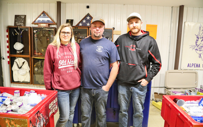Kendra Hope, Shawn Hoglo and Dylan Ochsner were on hand helping serve refreshments to attendees.