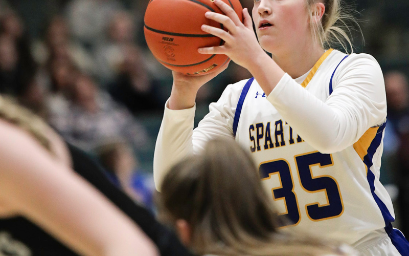 Kerstynn Heim lines up for a shot at the Corn Palace.