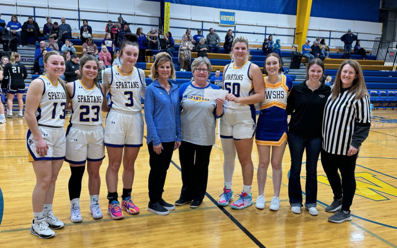 Shown at last Tuesday’s home basketball game are, left to right: Lady Spartans Volleyball players Raylee Fagerhaug, Alyssa Grohs, Carissa Scheel, Weskota Foundation Board Members Kim Burg and Cindy Hine, Spartans Volleyball players Avery Orth, Caroline Witte, Hannah Heezen and Head Volleyball Coach Lynn Damm. PHOTO COURTESY CARMEN WEBER