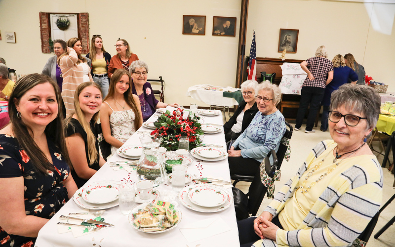 Sitting at Jean Ferguson’s table are, clockwise from left, Cathy White, Ella and Nora White, Dar Cuppy, Judy Baumgart, Luella Teveldal, Cheryl Van Asperen