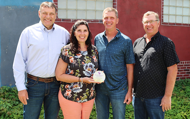 PHOTO COURTESY HORIZON HEALTH Jim Burg, who served the Horizon Health Foundation for many years and was an early supporter, was awarded the Horizon Health Foundation Outstanding Philanthropist for 2024. Jim passed away in April 2024. The award was accepted by his family from left: Doug and Julie Bruckner, Cory Burg and Jeff Burg.