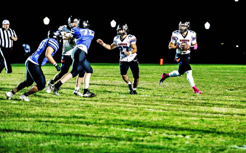 Holden Havlik led the Blackhawk offense with 237 yards and a score on 14 of 26 passing.