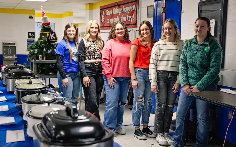 FCCLA members Mercedes Jones, Kerstynn Heim, Taylor Braun, Mariah Messmer, Kendall Kolousek and Bailey Roduner served up a soup supper as part of the fundraiser.