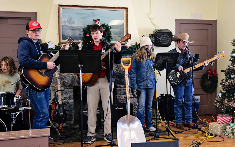 Live Christmas music added to the magic of the afternoon as “The Good ‘Ole Boys” took the stage in the Field House. Shown left to right are Will Jackson, Holden Jackson, Nathan Gaikowski, Madilyn Gaikowski and Carter Gaikowski.