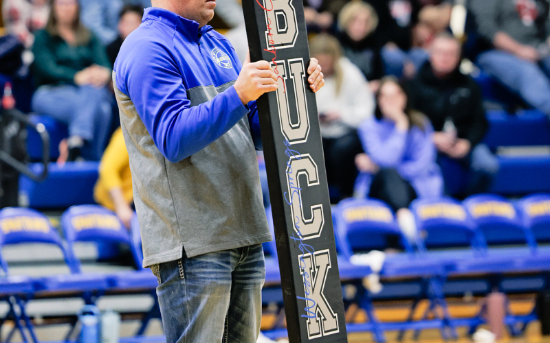 Ryan Jensen holds the first-ever Bucks Football sign. Donated by Crazy 8 Designs in Kimball, SD, the sign marks the beginning of the Wessington Springs/Woonsocket/Sanborn Central Bucks football co-op after changing its name from the Blackhawks. During a live auction at the benefit, the sign brought $775, with the winning bidder requesting it be auctioned again. The second winning bid was $625 and once again the bidders said “sell it again.” The third bid brought $625, bringing the total raised to $2025.