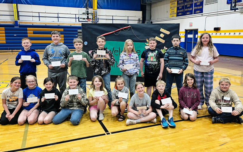 3rd - 4th grade class receiving AR awards Back row, left to right: Caleb Culver, Devin Mentele, Crew Wenzel, Myles Tanke, Liberty Mikkelson, Tayden Huisman, Dawson Bultsma, Maxon Finn. Front row, left to right: Emme Havlik, Hayden Bultsma, Blair Murphy, Kolt Messmer, Hanna Wenzel, Tatum Powell, Alice Heumiller, Cooper Holt, Paislei Bell, Will Arhart. Not pictured: Devin Van Dyke, Remi Yost.