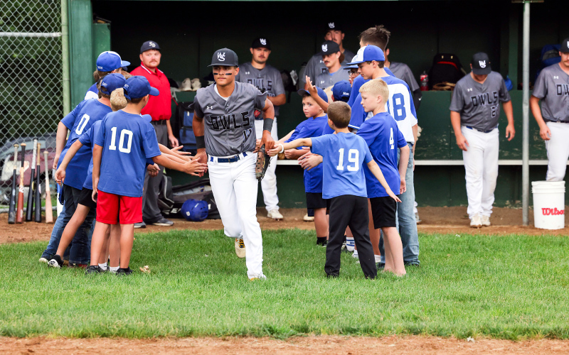 Cade Mohling retains laser-sharp focus as he runs onto the field. More Owls news in next week’s True Dakotan.