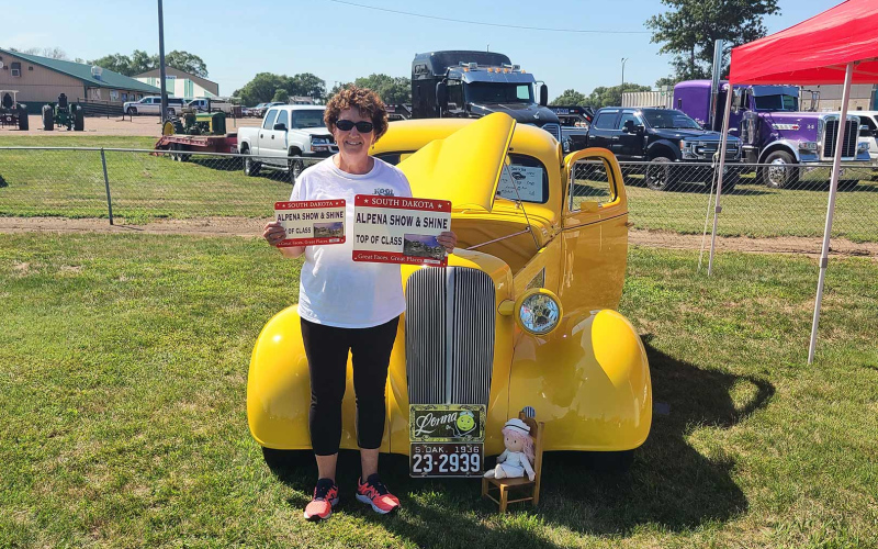 Lonna Miller, runner up in People’s Choice. PHOTO COURTESY ALPENA COMMUNITY FOUNDATION