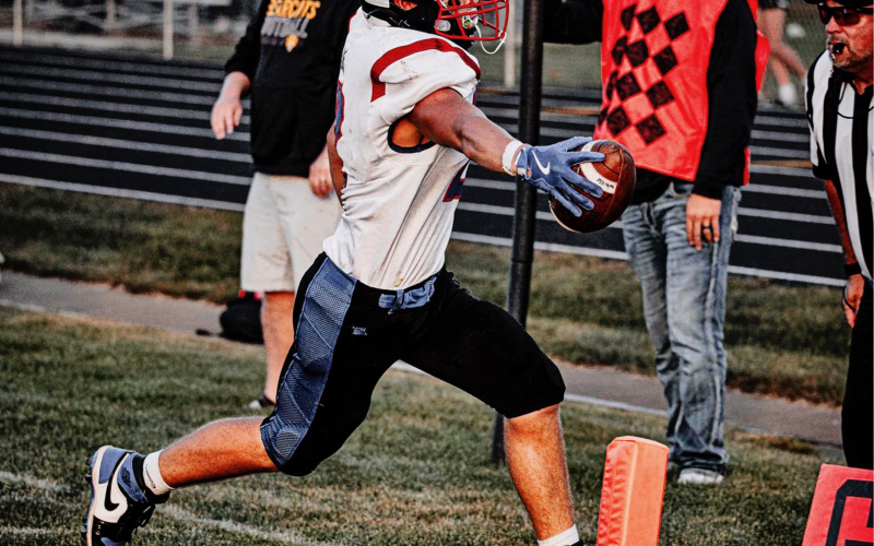 Wesley Molnar racked up 115 rushing yeards and two touchdowns on 11 carries.  (PHOTO COURTESY J. VONEYE IMAGES)
