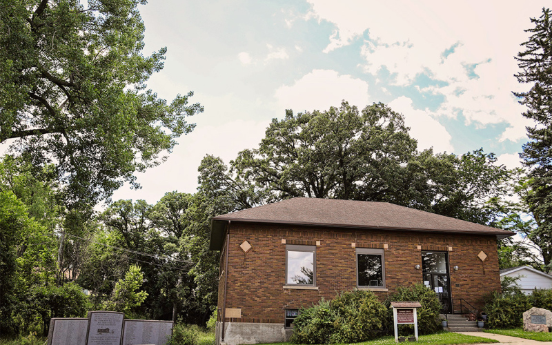Carnegie Library continues book sale