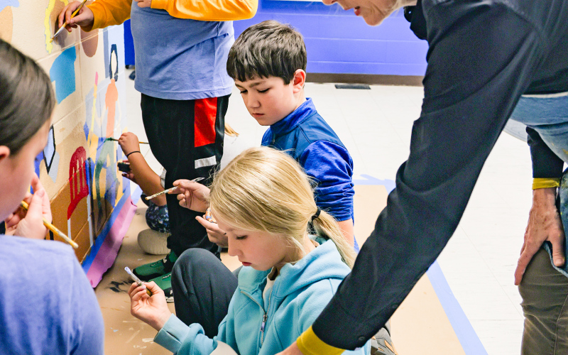 Elementary Students Bring the Arts to Life with Visiting Muralist Mary Wipf