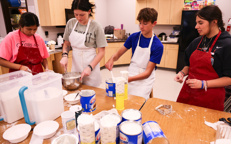 FCCLA Bakes Their Way To An All-Time Pie Record With 325 Homemade Pies