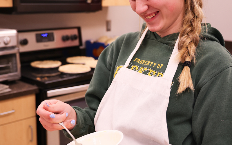 FCCLA Bakes Their Way To An All-Time Pie Record With 325 Homemade Pies