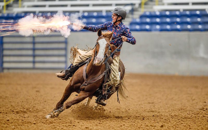 Kelli Shryock and JMS Firewaters Jewel capture their second gold globe in the Select division. (PHOTO BY JOE DUTY)