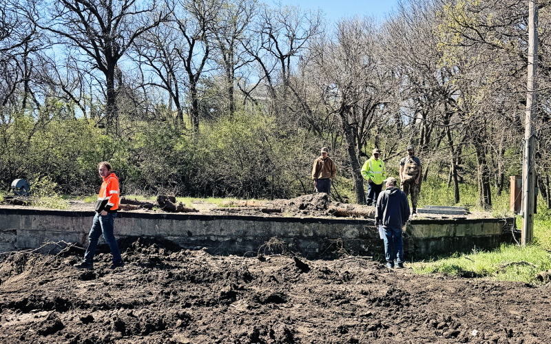 A Feistner Gravel and Excavation crew works near a decommissioned spring south of the campground as restoration efforts continue on the city’s Mid-Dakota Rural Water connection project. Recent work has shifted from pipeline installation to drainage improvements, erosion control and site restoration. (PHOTO COURTESY JENNIFER FEISTNER)