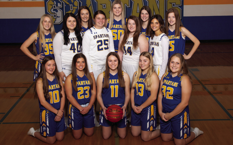 SPARTAN GIRLS BASKETBALL 2022-23 PHOTO COURTESY MARK’S PHOTOGRAPHIC IMAGES BACK ROW LEFT TO RIGHT: Kerstynn Heim, Harlee Heim, Carissa Scheel, Kirstie Munsen, Avery Orth, Riley Roduner, Addy Orth, Kate Havlik, Masynn Mebius. FRONT ROW: Logan Mohling, Alyssa Grohs, Ashlyn Weber, Raylee Fagerhaug, Alicia Collins.