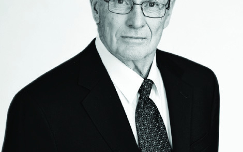 LYLE PAWLOWSKI