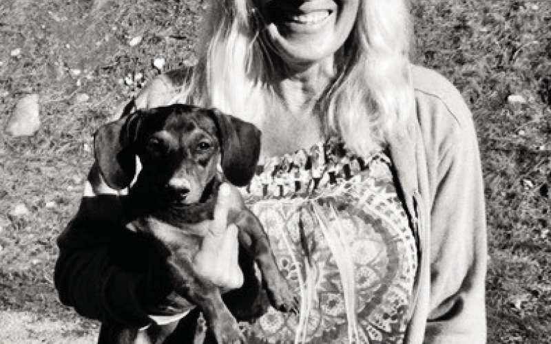 Julie (Lander) Cain
