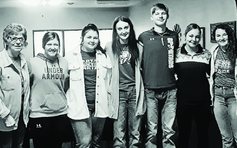 PHOTO COURTESY METTE NESS FOR SACC Shown left to right: FCCLA Chapter Advisor Charlotte Mohling and FCCLA members Mercedes Jones, Harlee Heim, Carissa Scheel, Branden Flowers, Haeleigh Mulder, Riley Roduner.