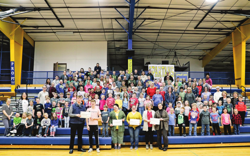 WS Elementary Gives Back