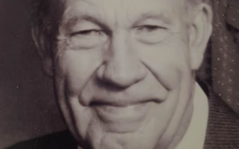 DONALD W. LEE
