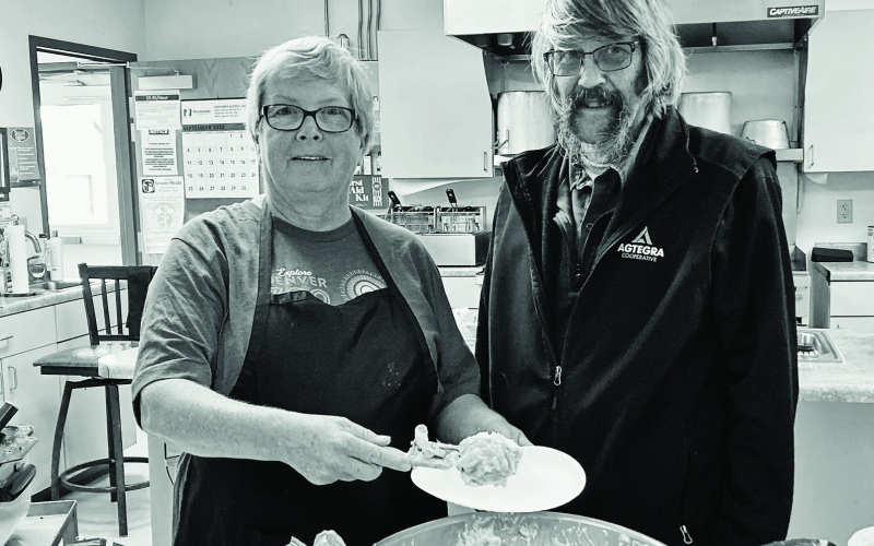 Hearty Homecoming Crowd Fills Senior Center