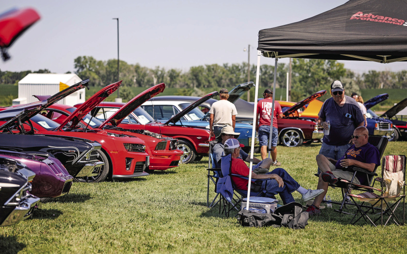 Alpena Tractor Pull, Car Show and All School Reunion Draw Record Crowd to Town