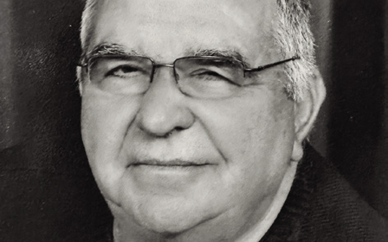 William “Bill” Earl Stange