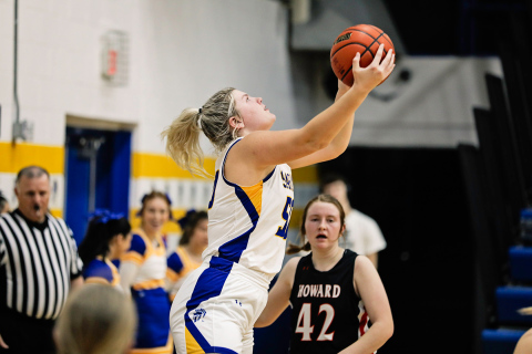 Avery Orth led the scoring Saturday vs. Howard with 17 points and eight rebounds. 