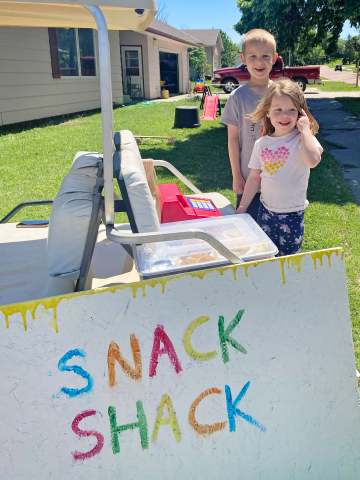 Drew and Zoe Duxbury took advantage of a mild day earlier this month, and with the help of their mom Danielle, sold delicious lemonade and homebaked goods in their front yard in Wessington Springs. 