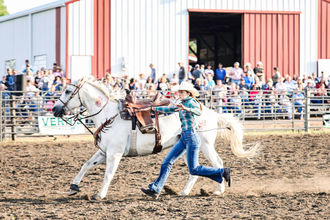 Caroline Witte during goat tying. 