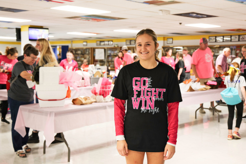 WSHS student Mariah Messmer took on Volley for a Cure as her senior project, raising over $5,000 for the Weskota Foundation’s local cancer fund. 