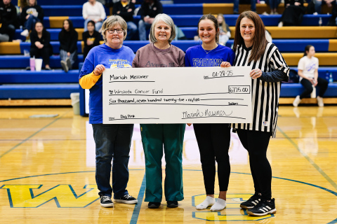 Mariah Messmer took on the Volley for a Cure Event and raised $6,725 for the local Weskota Foundation Cancer Fund. Shown left to right are Cindy Hine, Julie Schultz, Mariah Messmer and Lynn Damm. 