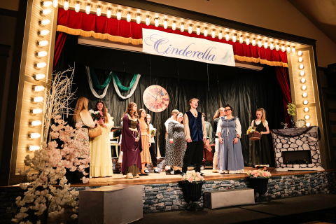 WSHS Drama Club Brings Classic to the Opera House Stage