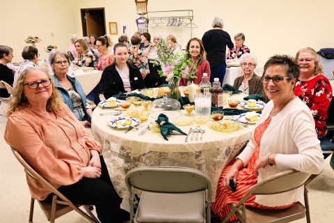 With a long standing tradition of decorating a table stemming from a yearly invitation from her mother-in-law, Doris Roduner, Christina has continued this tradition with her daughter Bailey even after her passing. Utilizing sentimental yellow dishes passed down from her Great-Grandmother, emerald green accents, and her daughters baking skills, she has been able to create a beautiful table yet again.