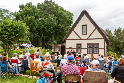 Parade Of Pianists Live in the Garden Thursday